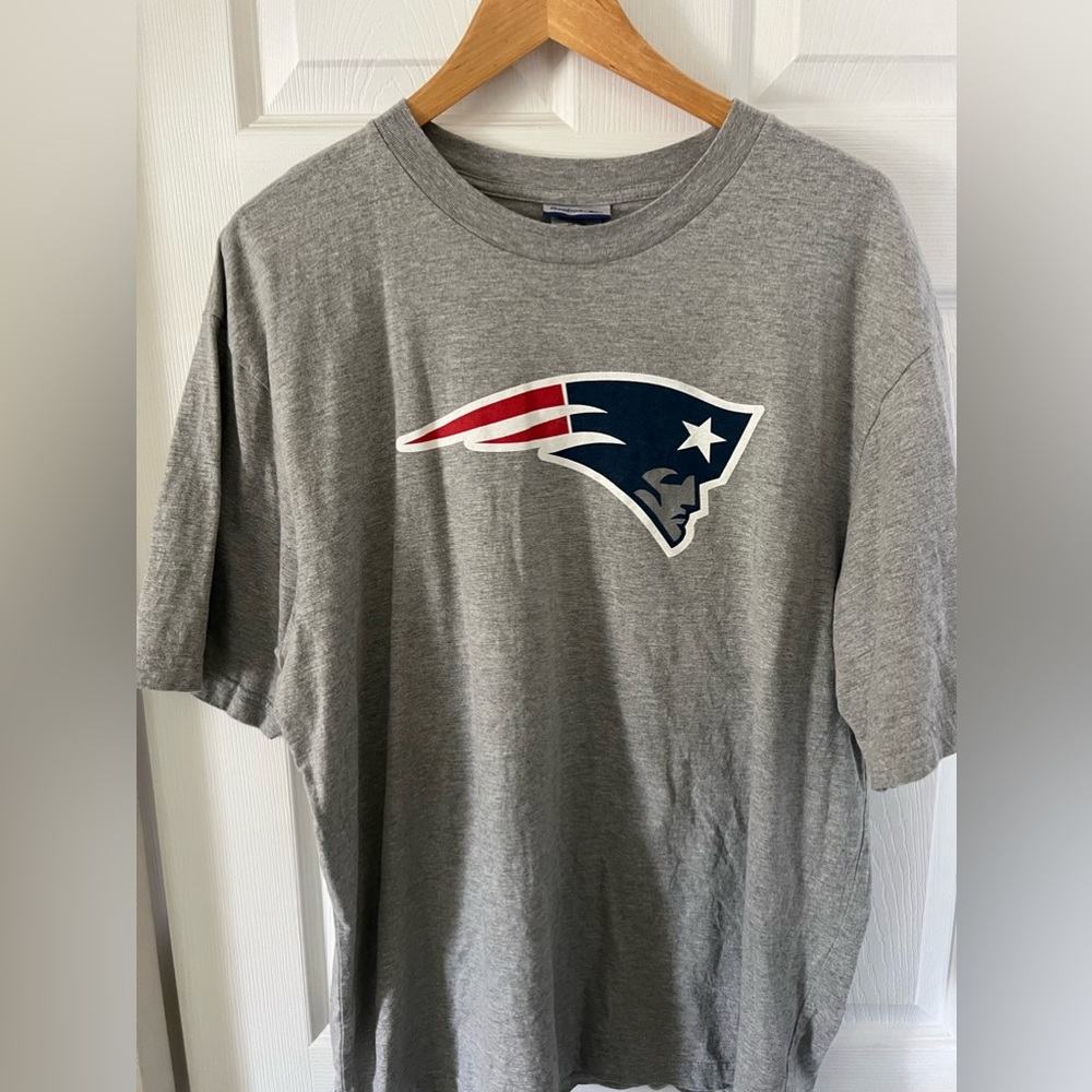 2/$25 Men’s New England Patriots Gray SS Tee Tshirt NFL Football